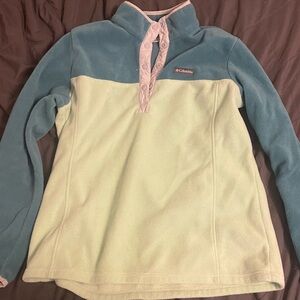 Columbia Cream and Blue Fleece Pullover